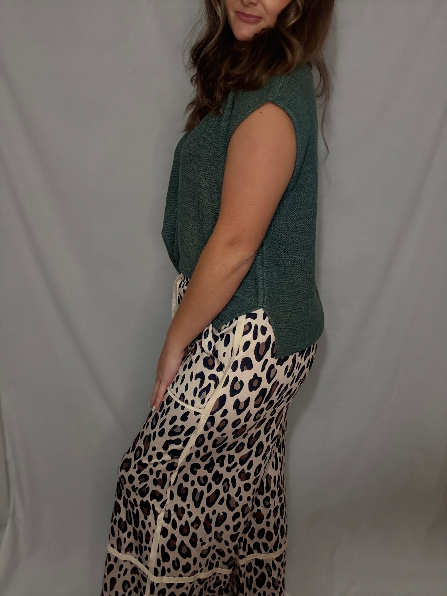 Leopard Wide Leg Cropped Pants