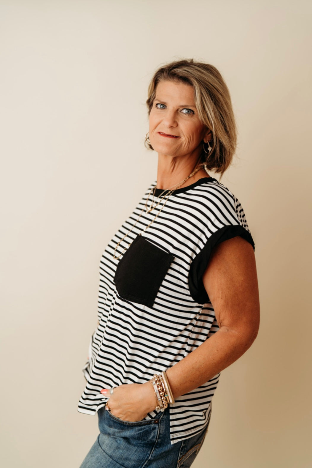 Black stripe chest pocket top
