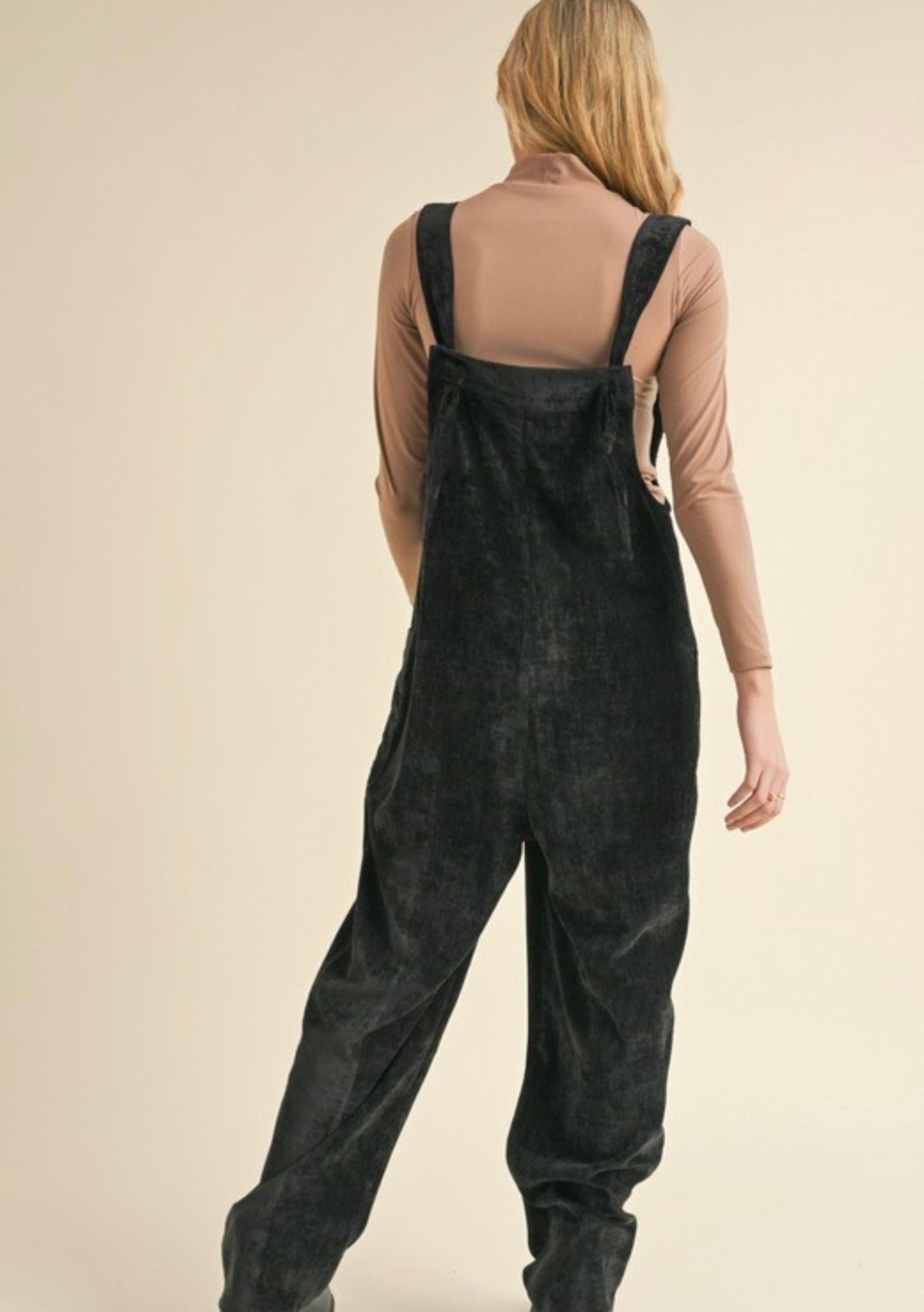 Black Velvet baggy Jumpsuit