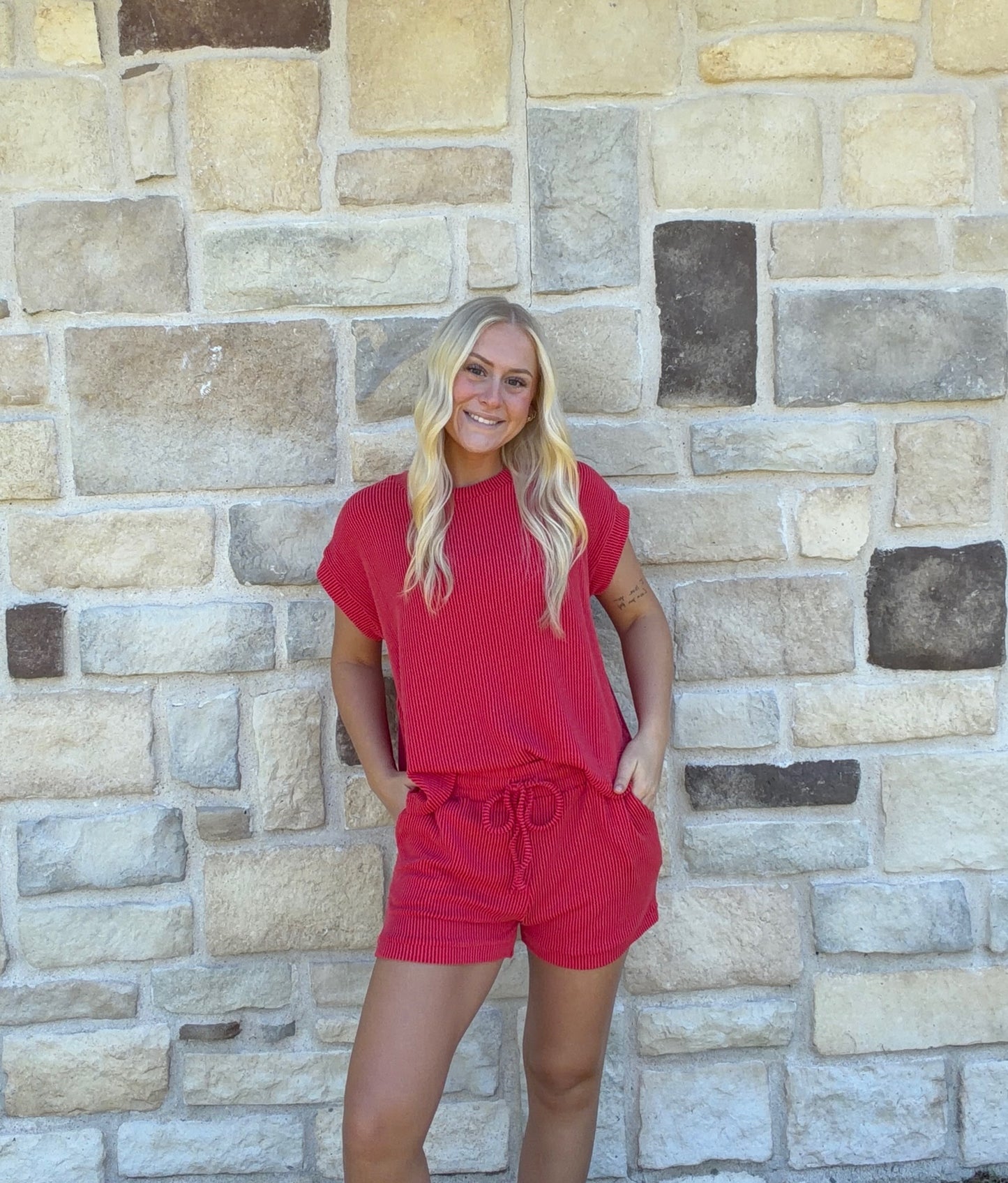 Ruby Ribbed Set