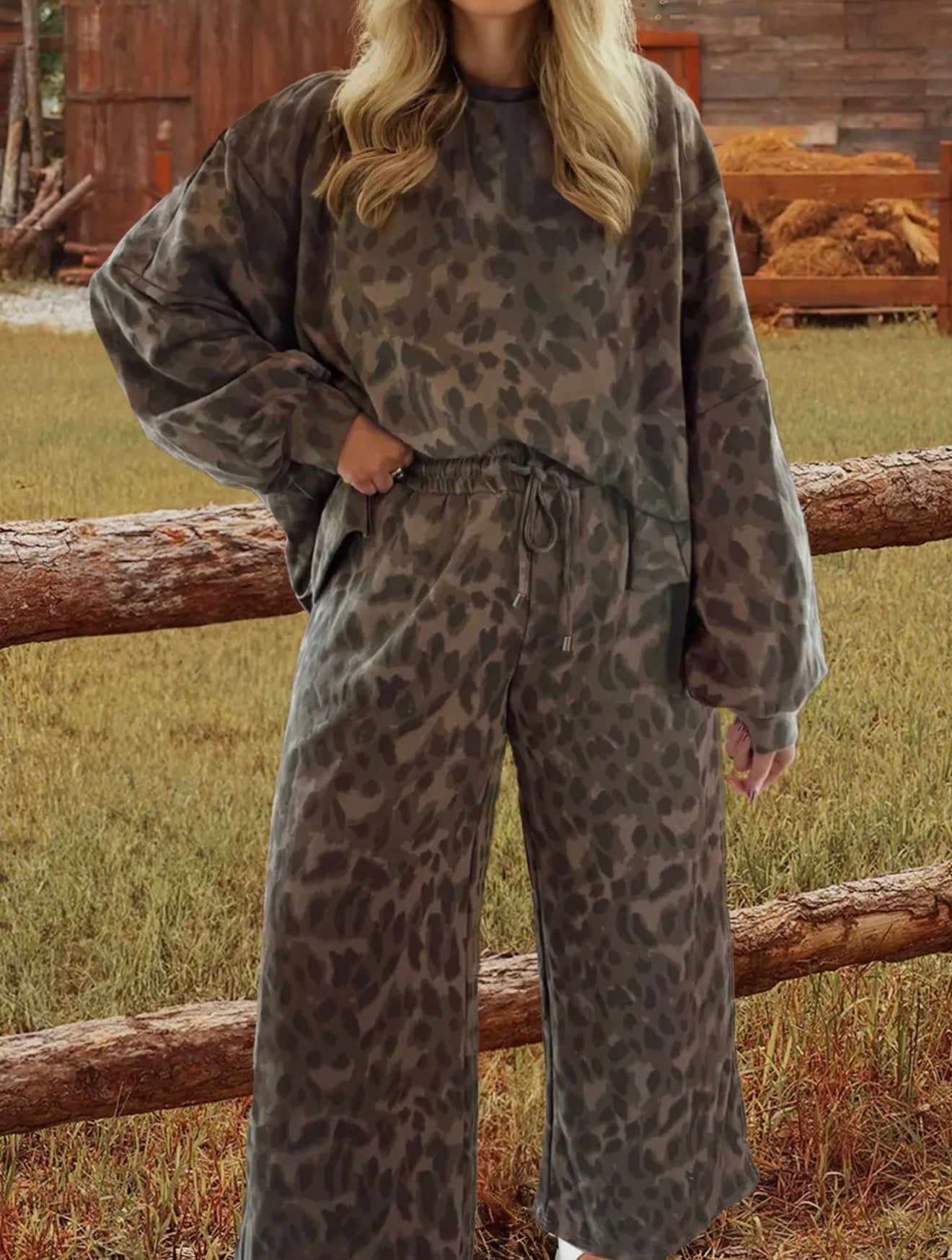 Leopard Pullover/Drawstring Pants Set