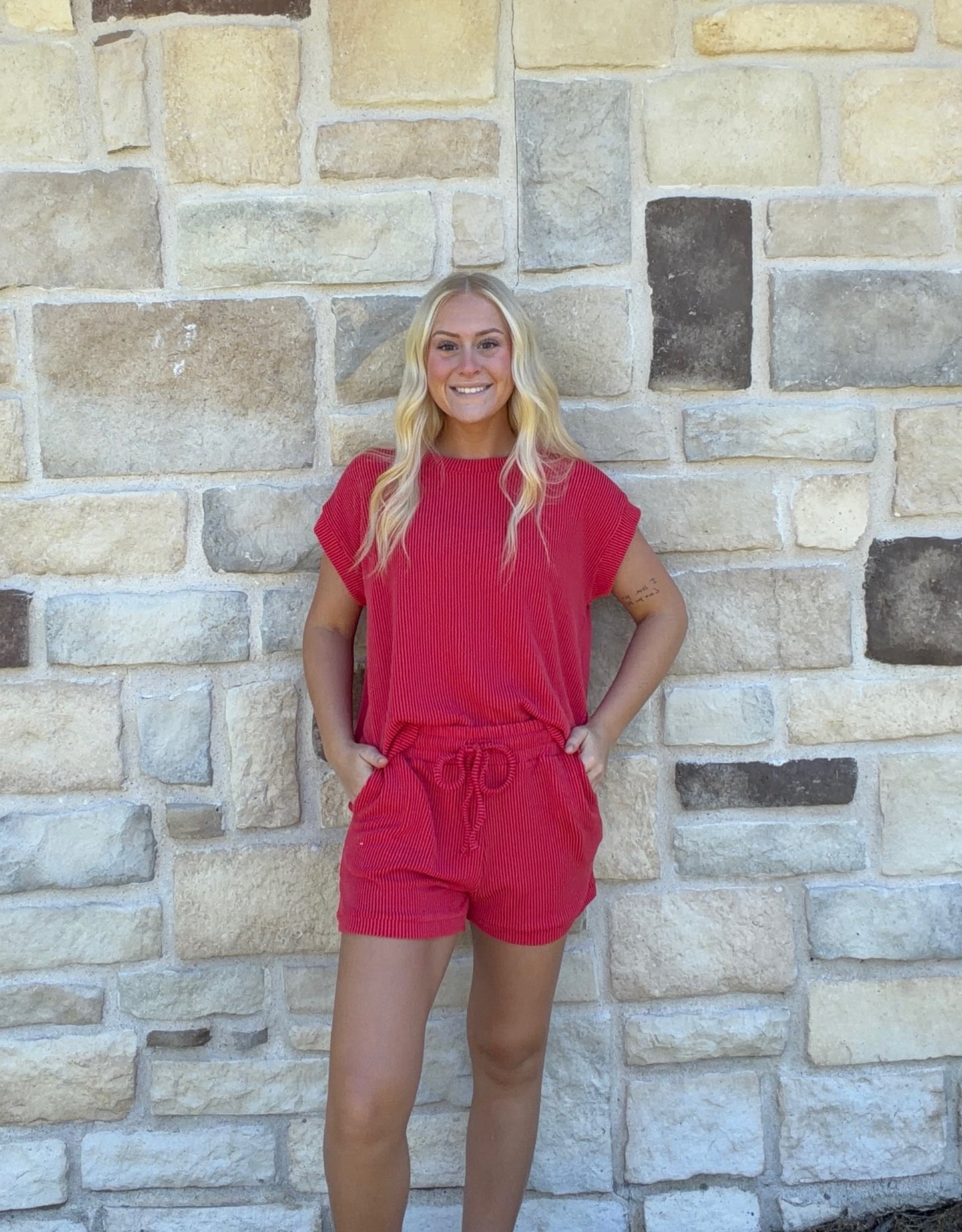 Ruby Ribbed Set