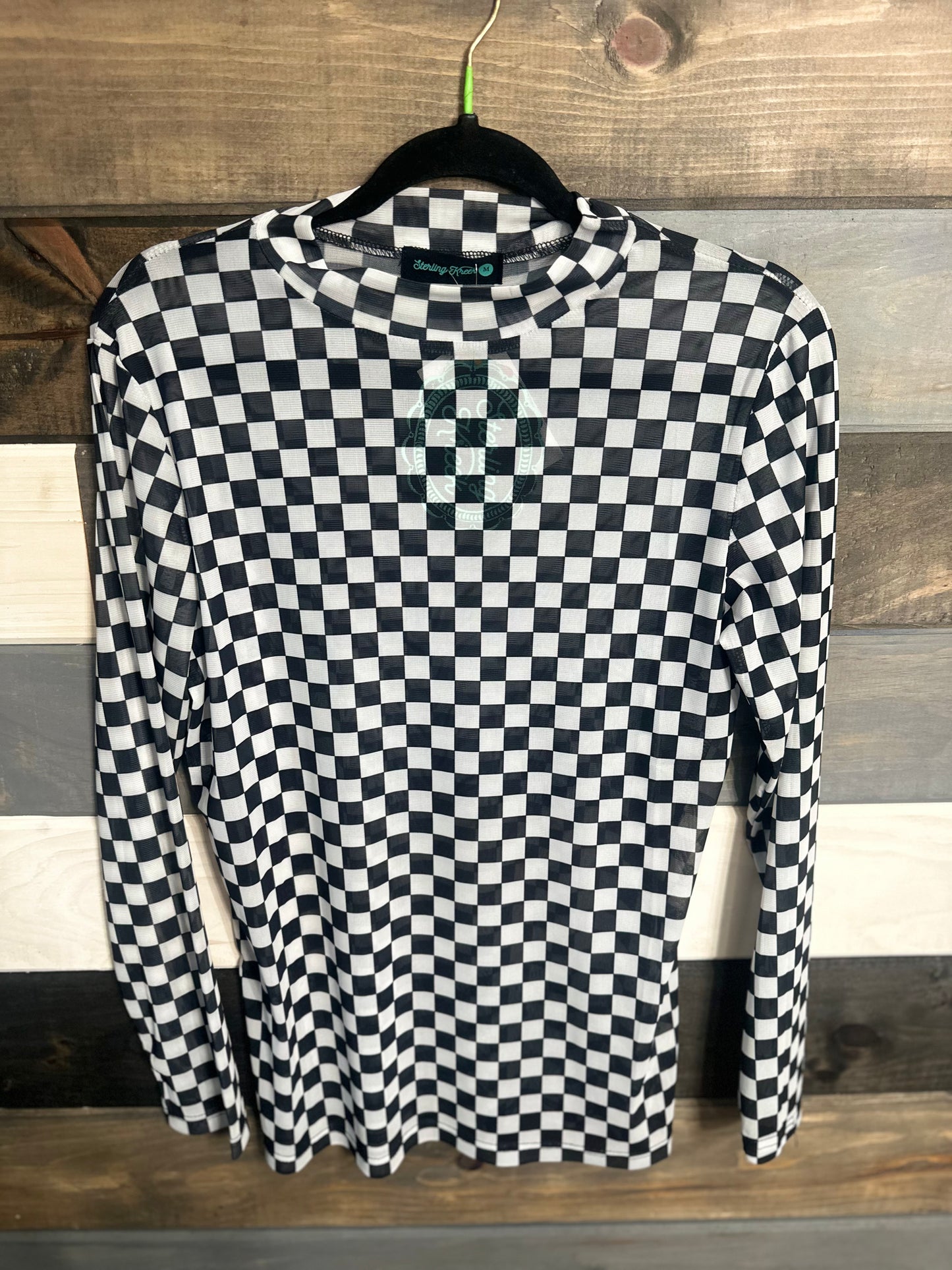 B&W checkered mesh top